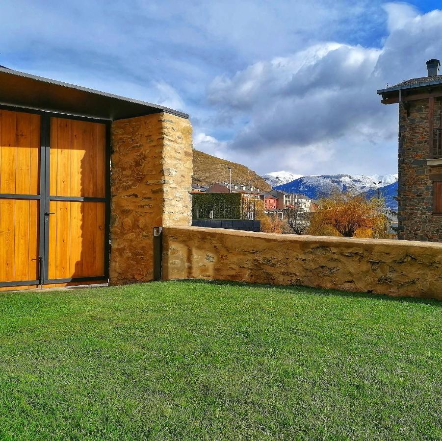 Apartament "Enclau" Turismo Rural Cal Rialla Llívia Kültér fotó
